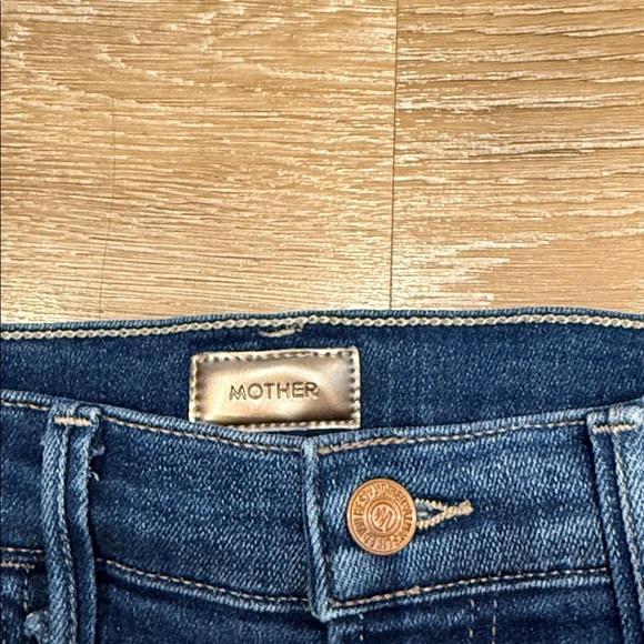 Women's Blue Jeans - Picture 2 of 4